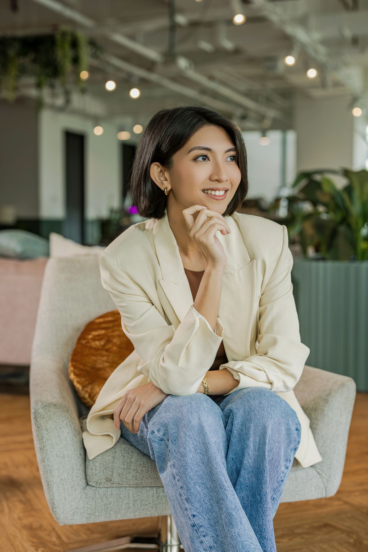 Customer Service & Follow-Ups